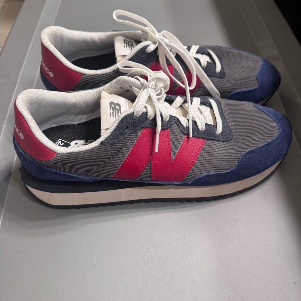 New Balance Men's Navy and Red Sneakers